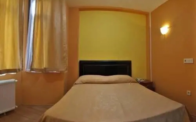 The Little House Hostel