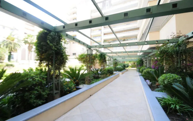 Palais Méditerranée Terrasse by Nestor&Jeeves