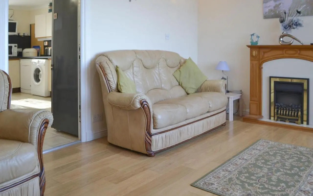 Dolphin View - UK30689