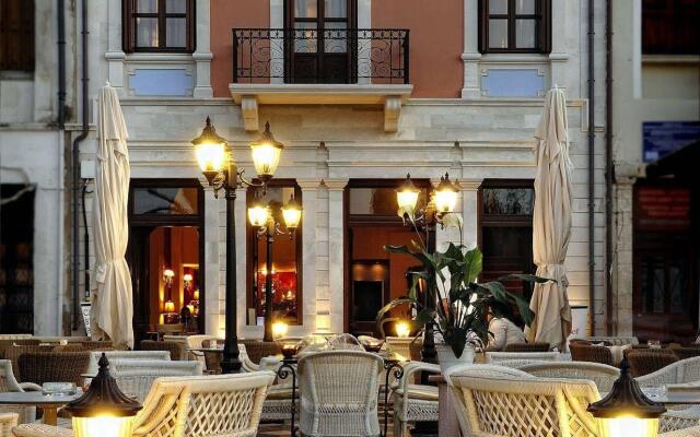 Civitas Boutique Hotel