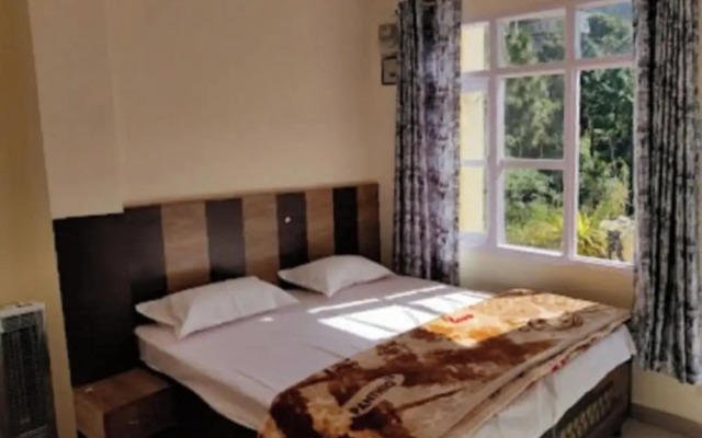 Goroomgo Sukh Dham Homestay Shimla