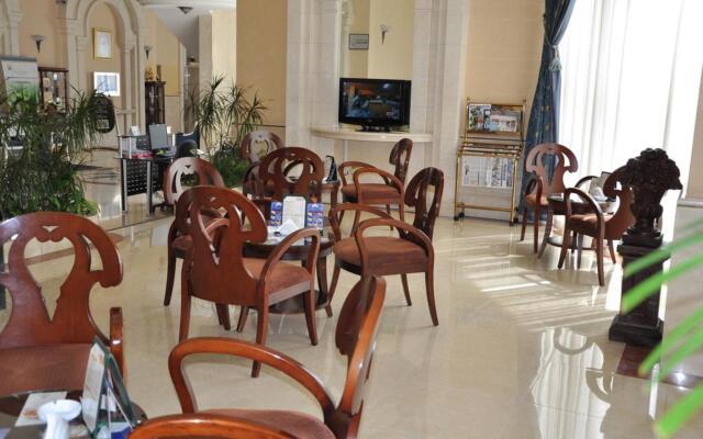 Grand Continental Hotel