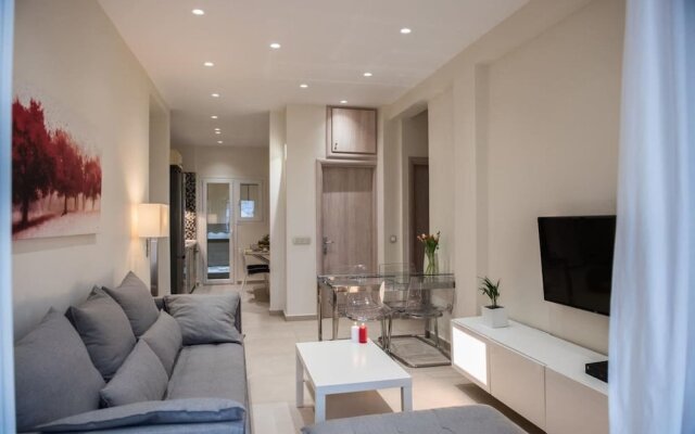 Ammos Elegant Luxury Apartment