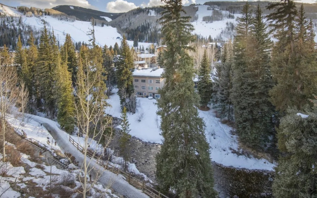 Vail Mountain View #402 4 Bedroom Condo