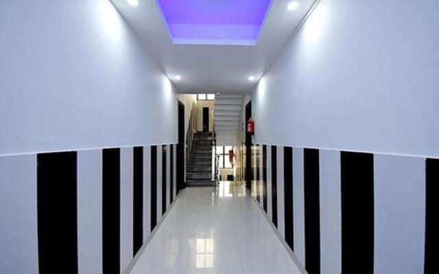 Fabhotel Mayank Residency