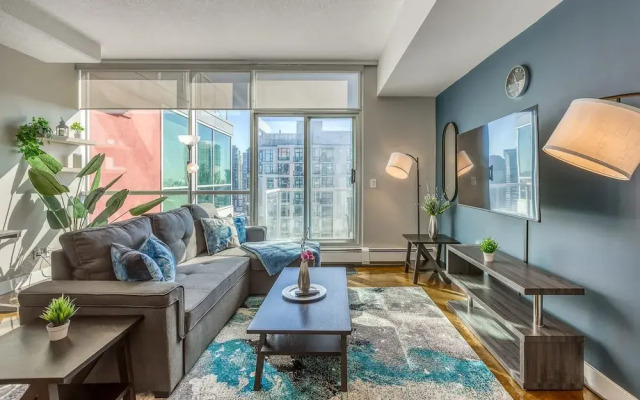 Incredible Views From This Downtown Condo