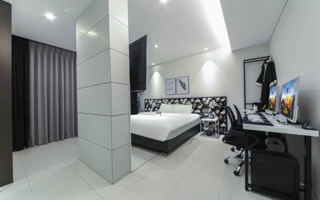 Zam 101 Hotel