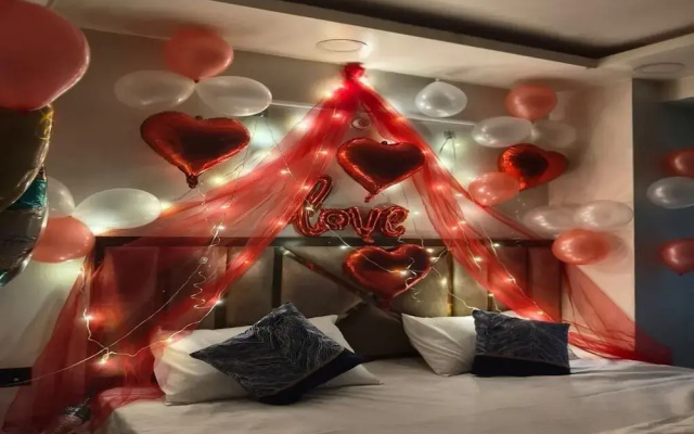 Hotel Luv Inn