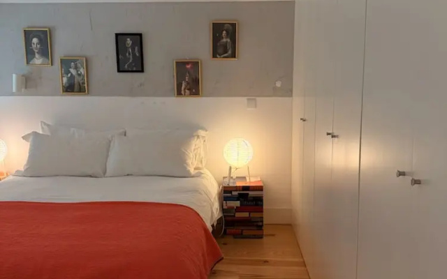 Stylish Apartment Near Timeout Market