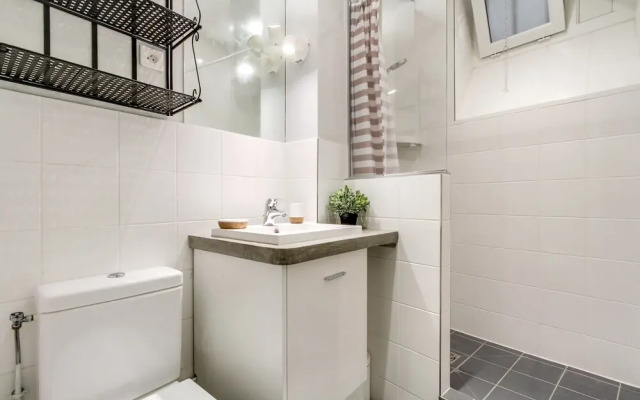 Louvre Area - Saint Honoré Apartment