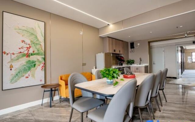 Ruili Chaodu International Jiahe Apartment