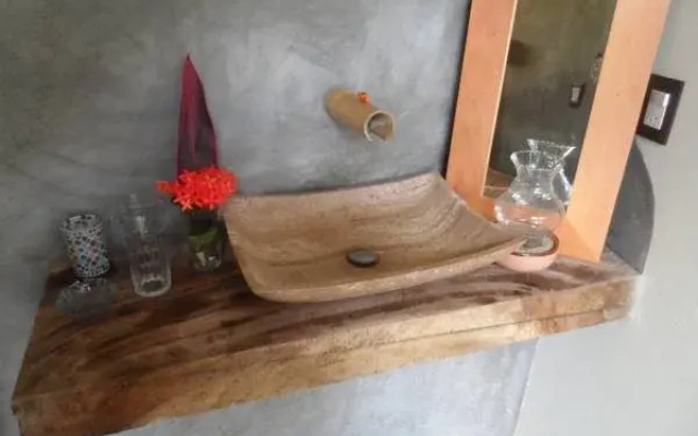 Celeste Del Mar Eco-Hotel