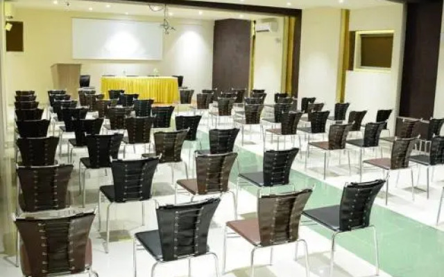 Hotel Ramkrishna Executive