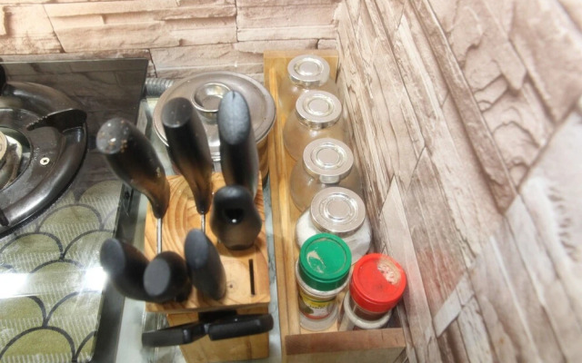 Modern 2Br Apartment At Sentra Timur Residence