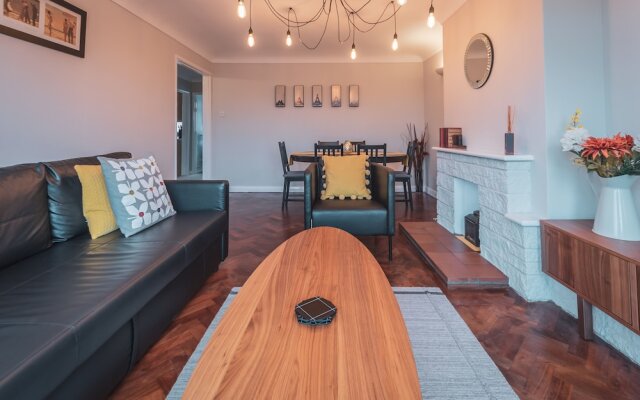 Kings Field Masionette