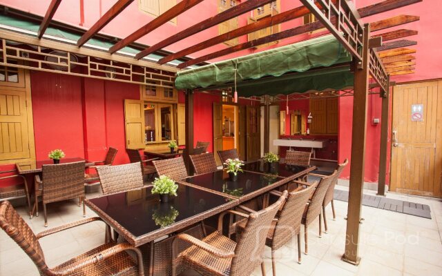 Wink @ Upper Cross Street