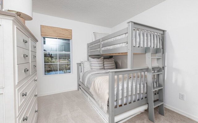 608fr 3 Bedroom Townhouse by Redawning