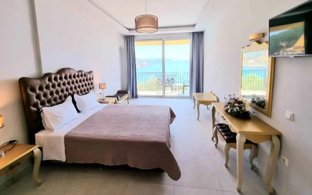 Enjoy Lichnos Bay Village Camping, Hotel & Apartments A.E.T.E