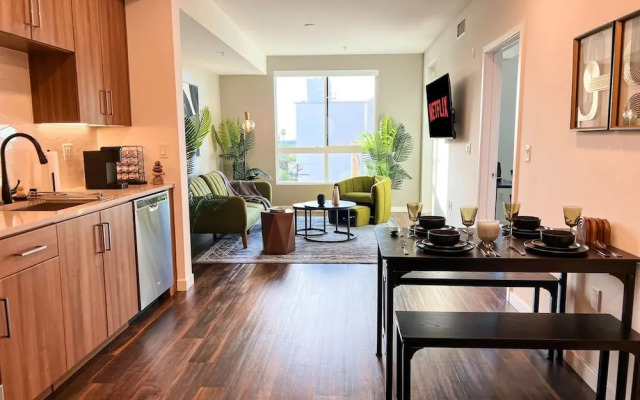 Luxurious Mid-hollywood City View Free Parking