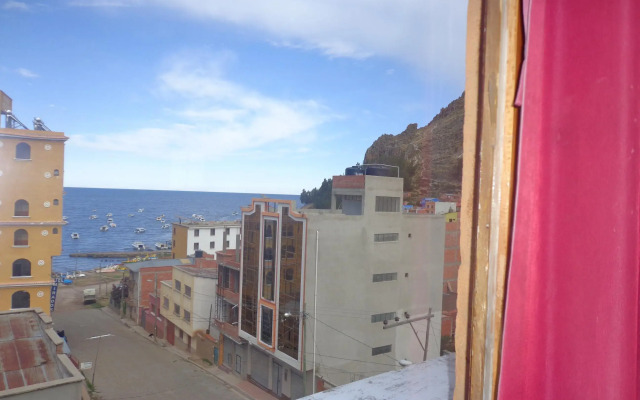 Hostal Real los Andes del Lago