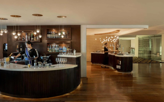 Dusit Thani Manila