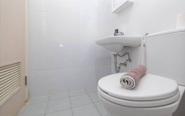 Comfy And Homey 2Br At Patraland Urbano Apartment