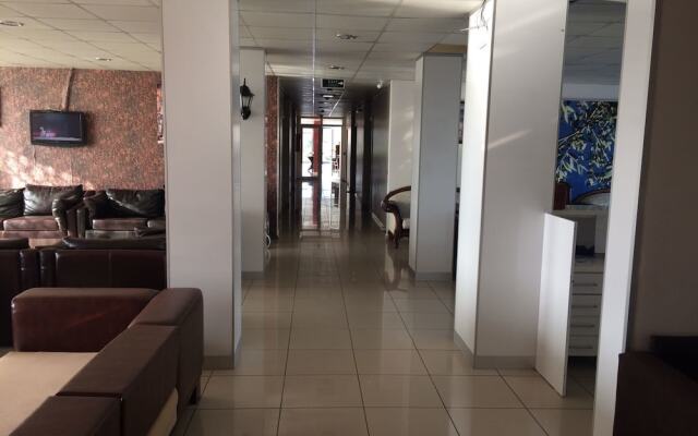 Legend Otel Tem