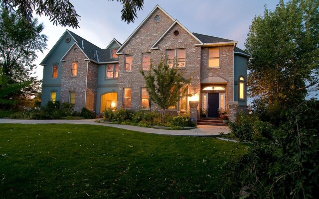 Wild Rose Manor Bed and Breakfast