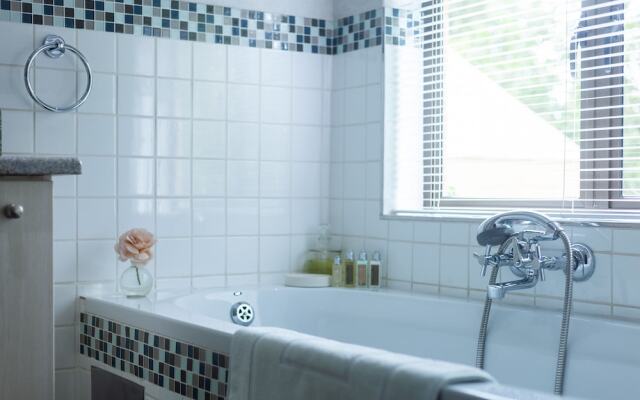 Twin Rivers Bed and Breakfast