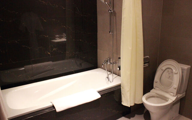 Sakura Park Hotel & Residence