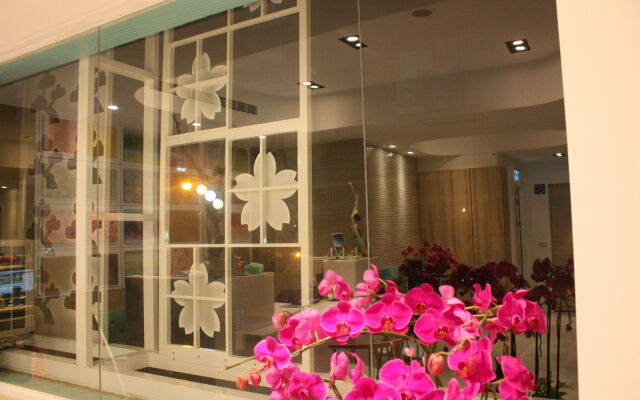 SSBHotel - Shin Sei Bashi