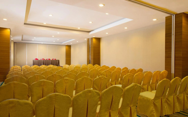 Hariston Hotel & Suites