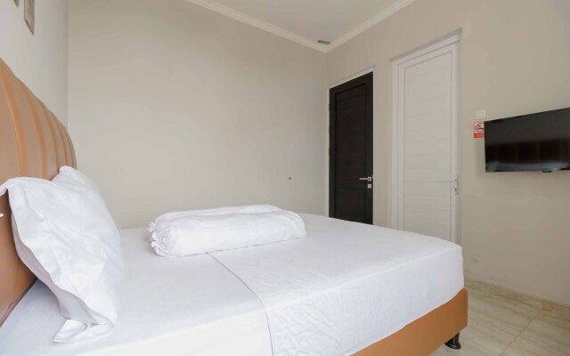 Palm Eight Residence