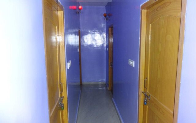 New Hotel Shiva
