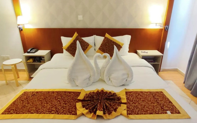 Aquavista Hotel & Suites
