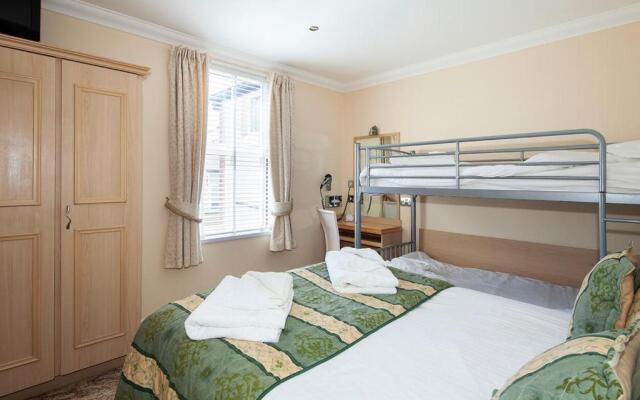 Burbage Holiday Lodge Apartment 5