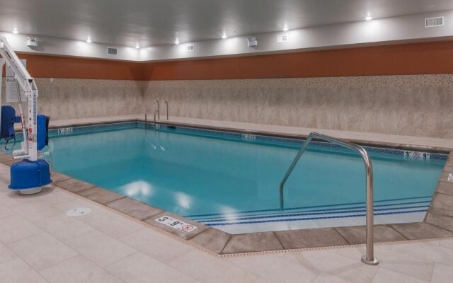 Holiday Inn Express & Suites The Dalles by IHG