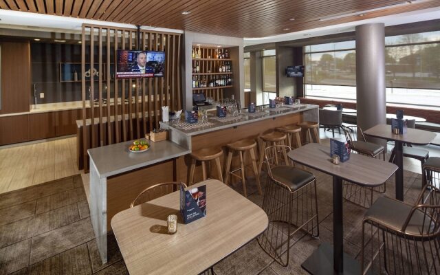 SpringHill Suites Newark Downtown