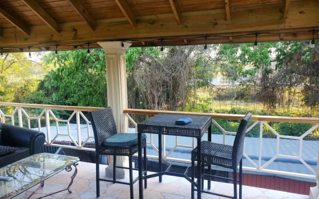 Serenity Oasis Apartment