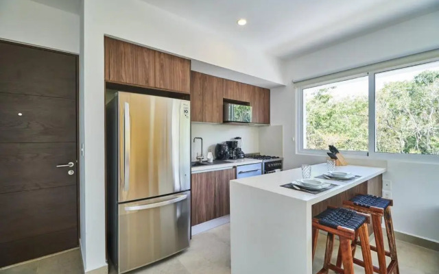 2 Bedroom PH with Rooftop & Jacuzzi in Aldea Zama