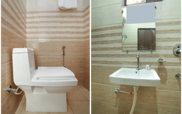 OYO 16542 Flagship Bhoovi Residency