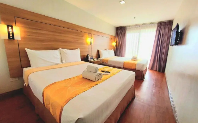 Tagaytay Hotel Sixb