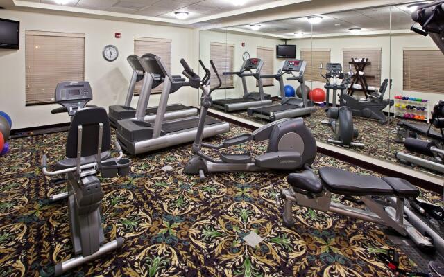 Staybridge Suites Indianapolis Downtown - Convention Center by IHG