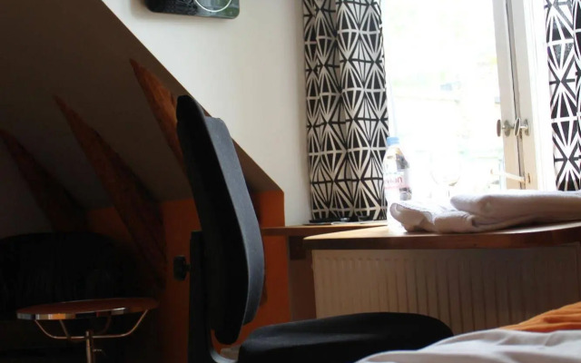 Magles Smiley Inn