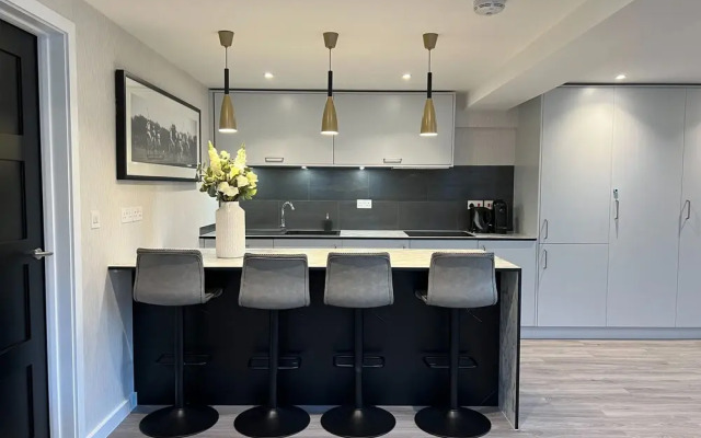 Impeccable Farm Apartment in Walberton, England