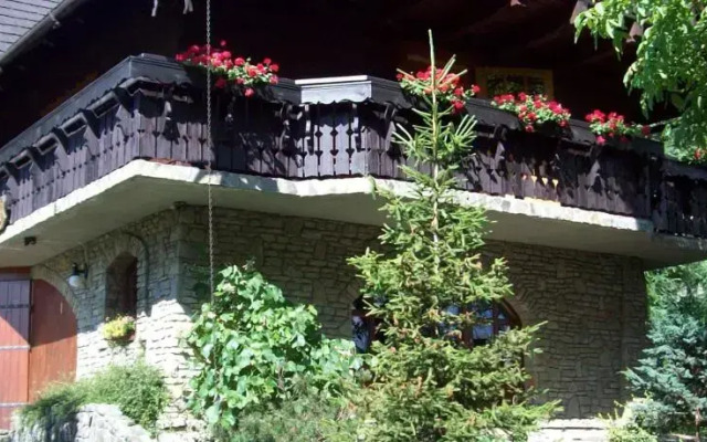 Pokoje Gościnne Ino Zajrzyj