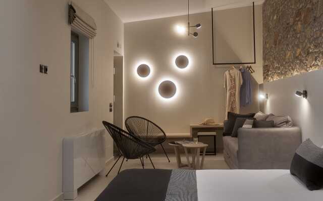 Zaira Hotel
