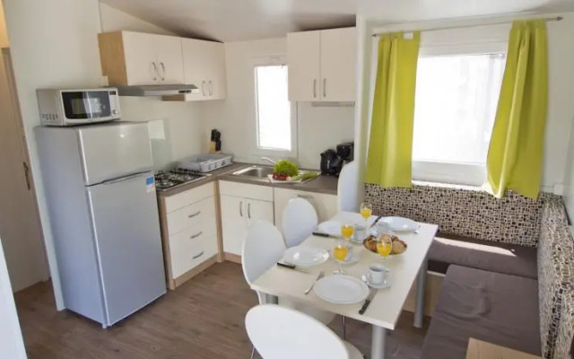 Adriatic Kamp Mobile Home Valkanela