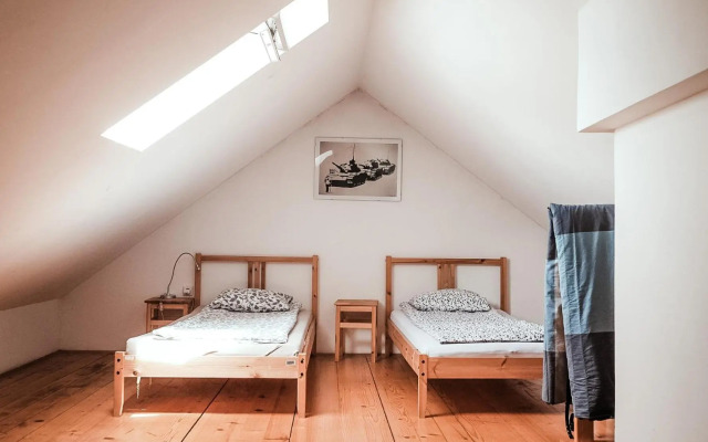 Layer's Art Residences