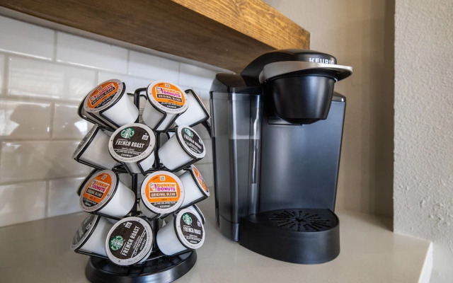 Scottsdale 83rd Row 4 Bedroom Townhouse by RedAwning